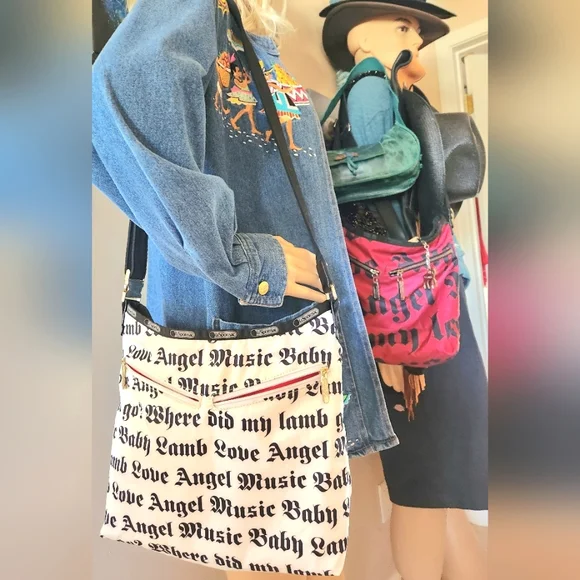 L.A.M.B. LeSportsac Gwen Stefani White Black LOVE ANGEL MUSIC BABY Purse 12"×12" - Picture 10 of 16